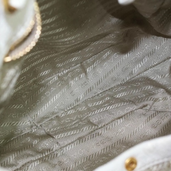 Sale !Leather Prada bag - Picture 7 of 14